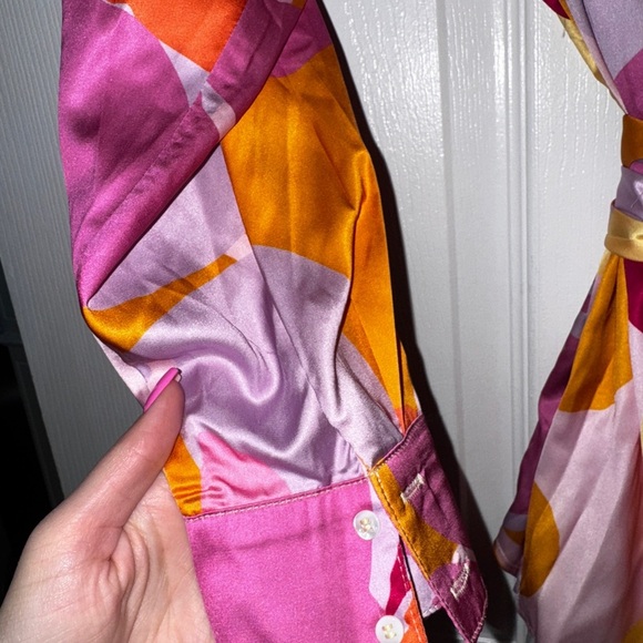 Colorful Abstract Button-Up Shirt - Picture 4 of 4